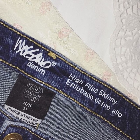 Jeans - Picture 4 of 4